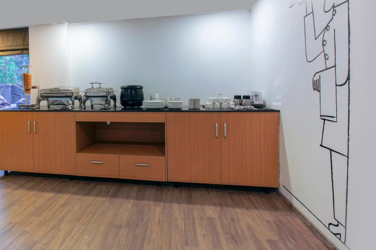 Fabhotel Mallikarjun Residency Хайдарабад Экстерьер фото
